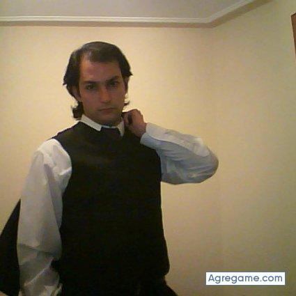 Nicoo29 chico soltero en Villa Quinteros