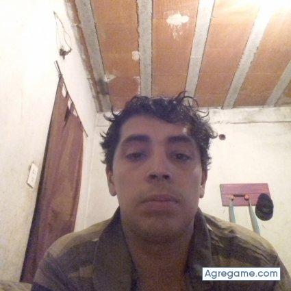 Ezeynoe chico casado en Rosario