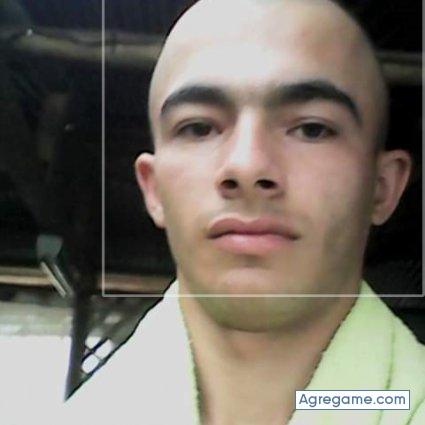 cardonacristian chico soltero en Armenia