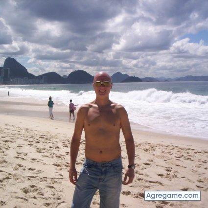 pelado100 chico casado en Villa Elisa