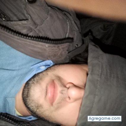 Yoyo908 chico soltero en Albardón