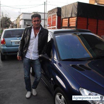 ertraviesox chico soltero en Málaga