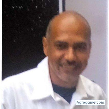 lagartorex chico soltero en Caracas