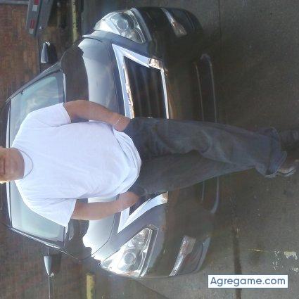 DubyEduinaguilar chico soltero en Gallatin