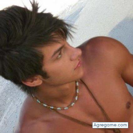 astrag chico soltero en Quito