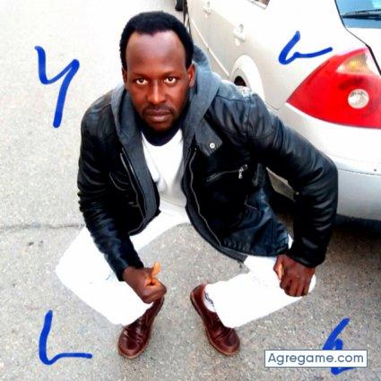 mbemba chico soltero en El Ejido