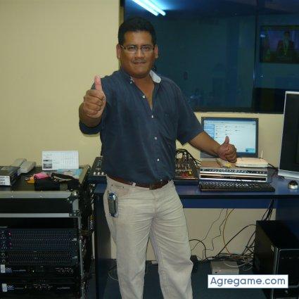 JOSEAMADEUS chico soltero en Santa Anita