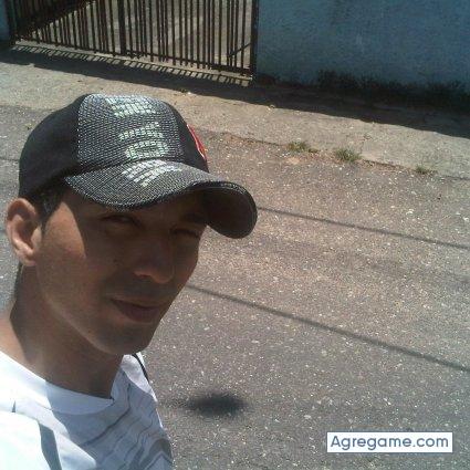 YUSGLEIWOR chico soltero en Valera