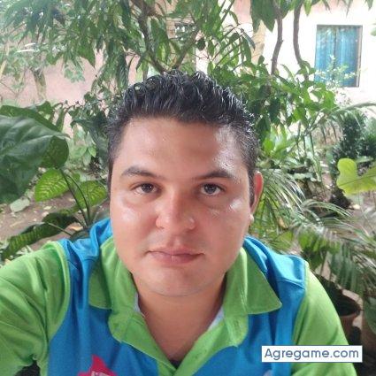Cuarezma001 chico soltero en Ciudad Sandino