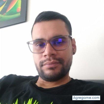 danielmolina2265 chico soltero en Bello