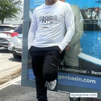 Alex71P chico soltero en Palm Bay