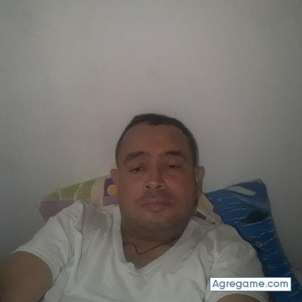 Pechis chico soltero en Buta Ranquil