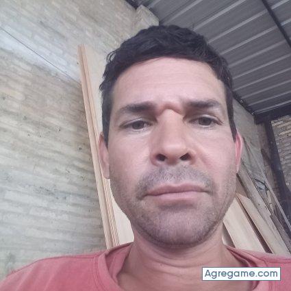 marcosdure chico soltero en Nemby