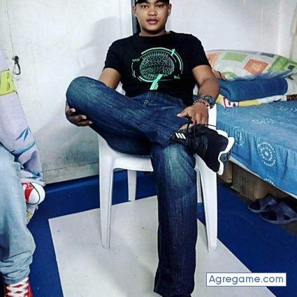 Phillip590 chico soltero en Charalá