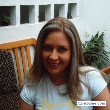 Atenea chica soltera en Medellín