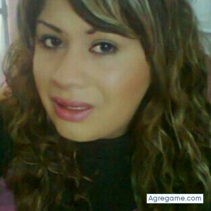 Ensenada Chica busca chico