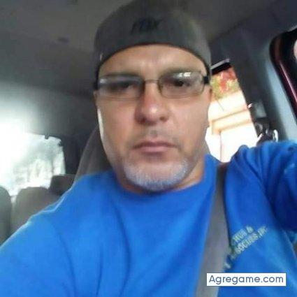 Robnee chico soltero en Mayagüez