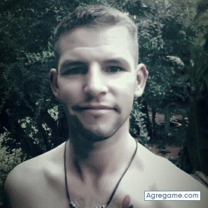 Sebas1415 chico soltero en Nemby