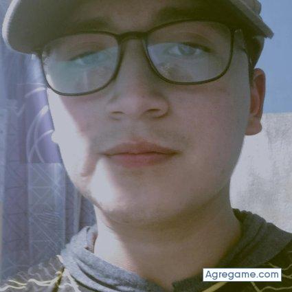 Braqwer chico soltero en Loja