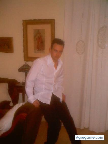 kent chico soltero en Sax