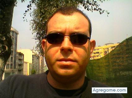 abarcan chico soltero en Vigo