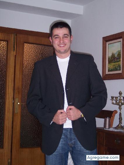 10luis10 chico soltero en Sant Antoni De Portmany