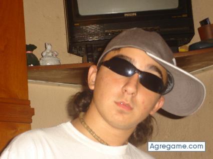 ale00 chico soltero en Quilmes