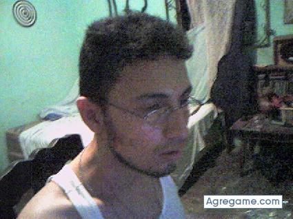 3433 chico soltero en Guatemala