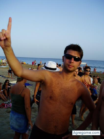 Taxidriver chico soltero en Caleta De Fuste