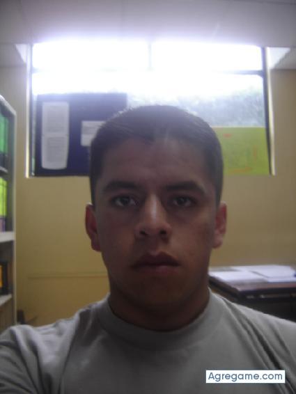 elCHICOCHRIS chico soltero en Quito