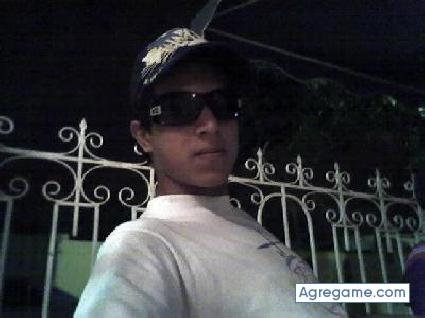 negrolo chico soltero en Salinas