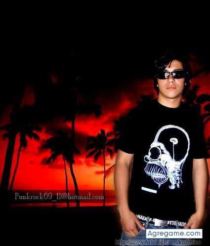 kozmico chico soltero en Calama