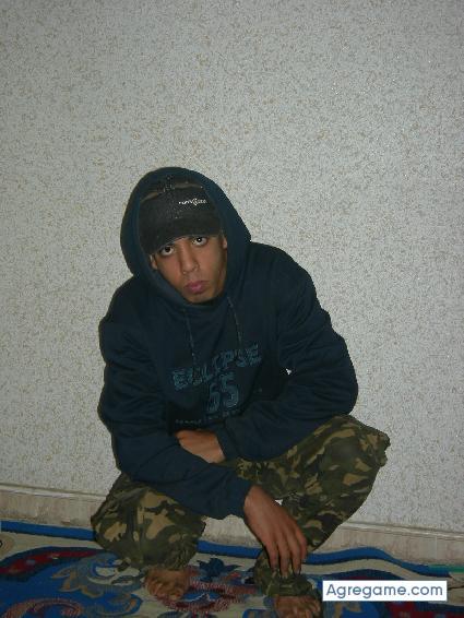 netro chico soltero en Terrassa