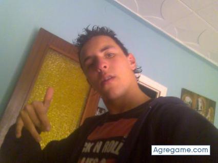 hicham chico soltero en Sallent