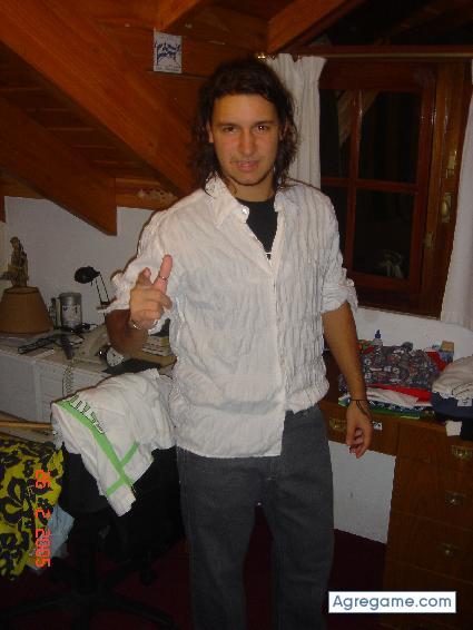 gustavito chico soltero en Rosario