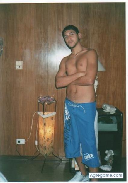 elbostero chico soltero en General Pinto