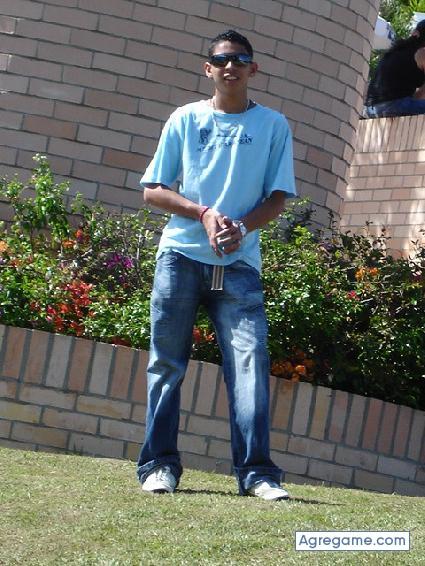 Yeison chico soltero en Leticia