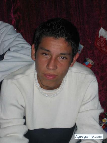 Junior100 chico soltero en Tecate
