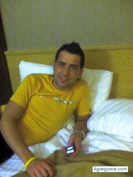 pollako chico soltero en Barcelona