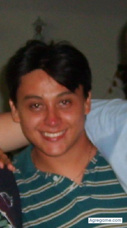Alex23 chico soltero en Santa María Zacatepec