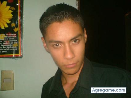 becker chico soltero en Camargo