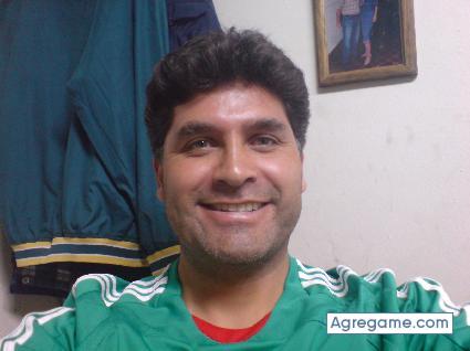 mediocampista chico soltero en Ahuacatlán