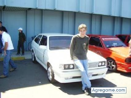 jmpa chico soltero en Montevideo