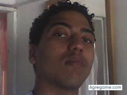 YUINIOR chico soltero en Santo Domingo Este