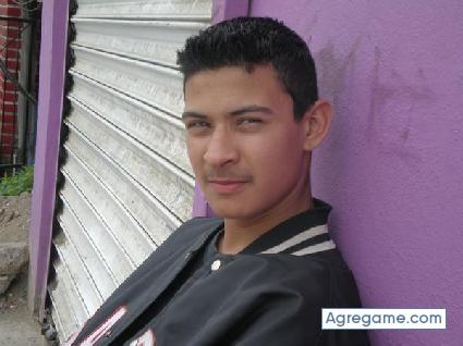 saulmorales chico soltero en Tecate