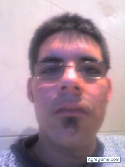 moreniko chico soltero en Barcelona