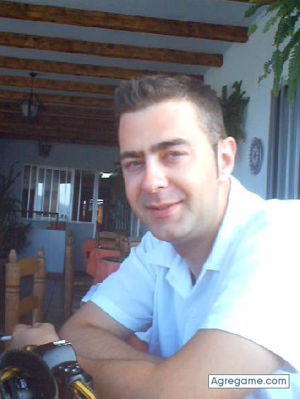 omnisciente chico soltero en Peñafiel