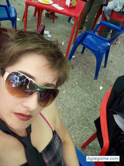pantanica chica soltera en Benicasim