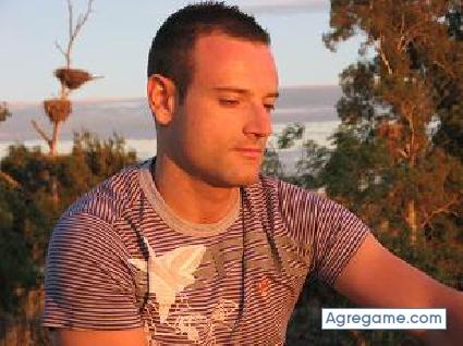 jon chico soltero en Ortuella