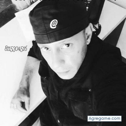 Craorzae chico soltero en Santiago